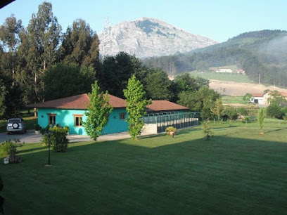 Kantarriketas | Guardería para perros en Abadino