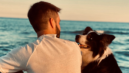 Noe Montoya | Adiestradores de perros en Barcelona