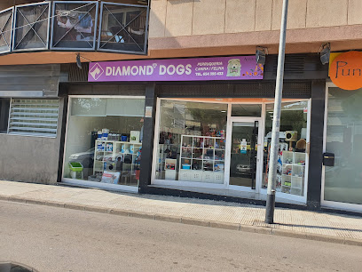 Diamond Dogs | Peluqueria para perros en Abrera
