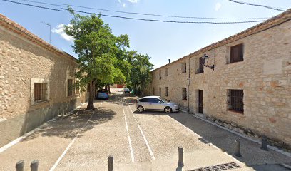 Borja Capponi Academy | Adiestradores de perros en Nuevo Baztan