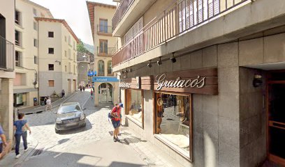 Lavakan | Spa Per Mascotes | Peluqueria para perros en Camprodon