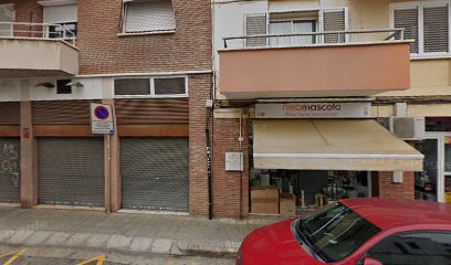 Laia Rovira | Adiestradores de perros en Olesa de Montserrat